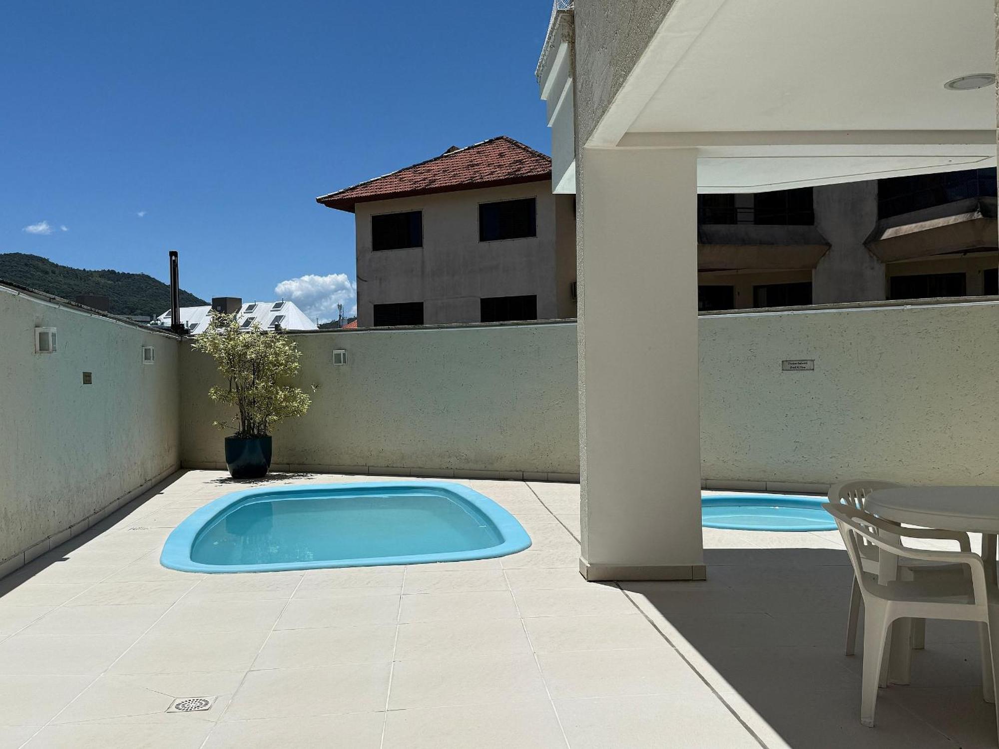 Res. Brumas Do Mar, Rua Gaivotas Apartamento *